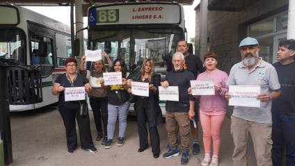 Mateada en Cañuelas por la crisis del transporte de la línea 88